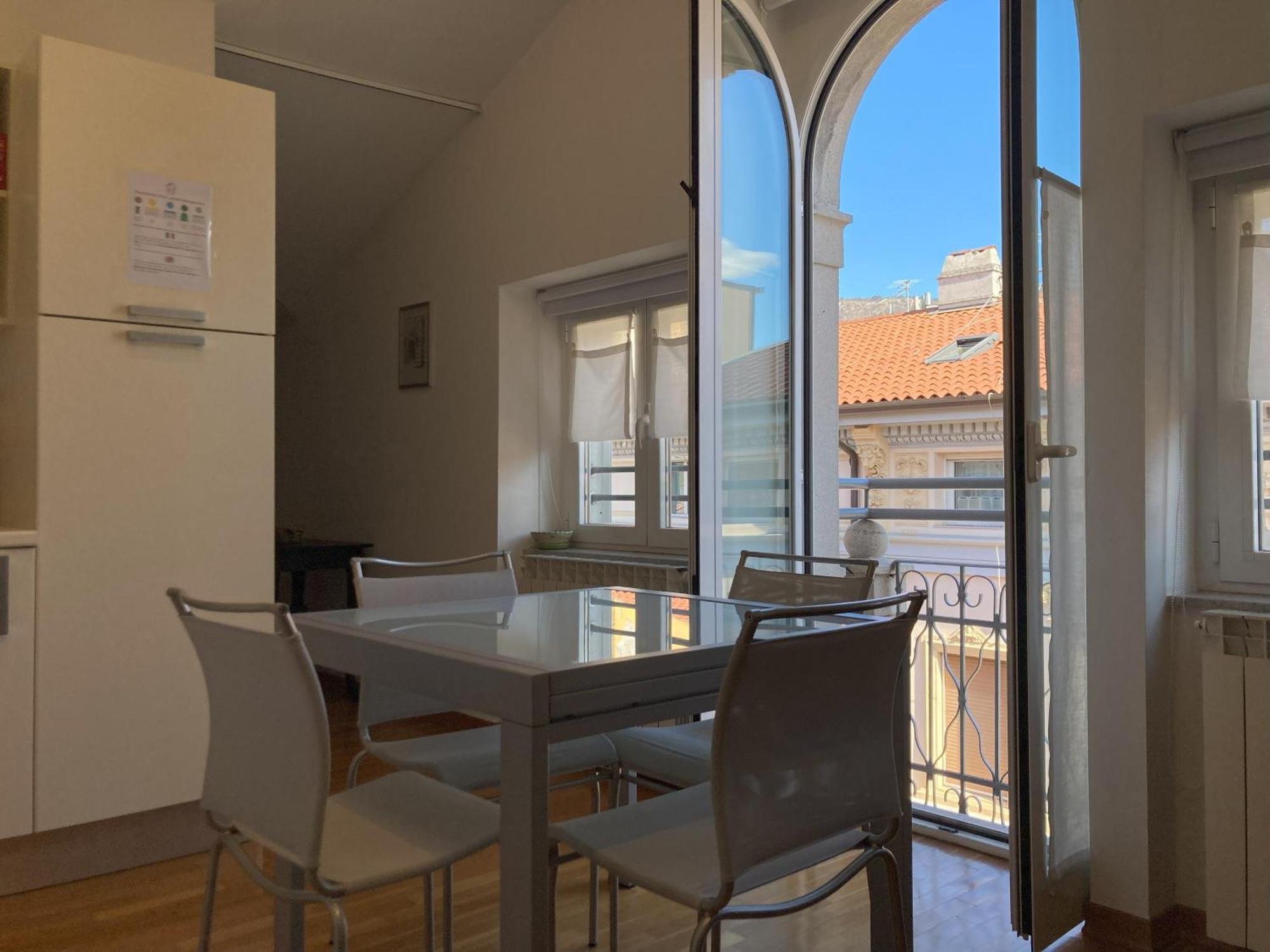 Galileo - Via Galilei 9 Apartment Trieste Exterior photo